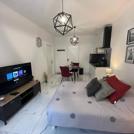 Le Dolce Vita - Centre Historique, Proche Toutes Commodites, Stationnement Aise, Wifi-Netflix Niort Exteriér fotografie